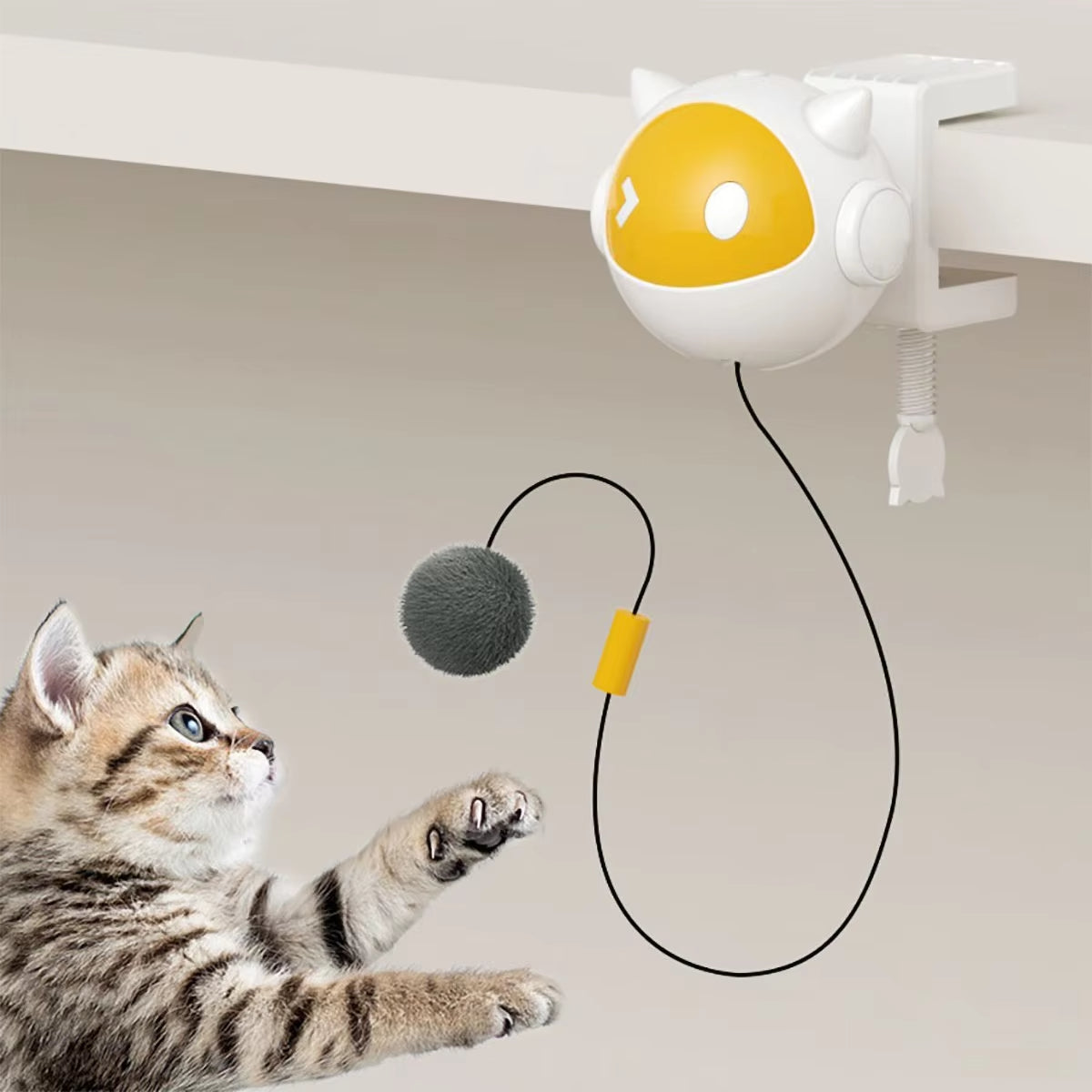 WhiskerWhirl – Clip-On Electric Cat Teaser